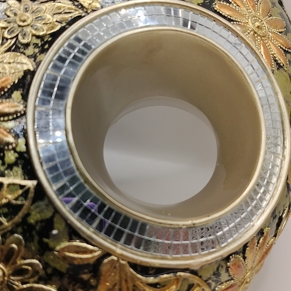 Judy Sha OK Lighting Chrysanthemum Decorative Vase OK-4238-V1 - Picture 7 of 17